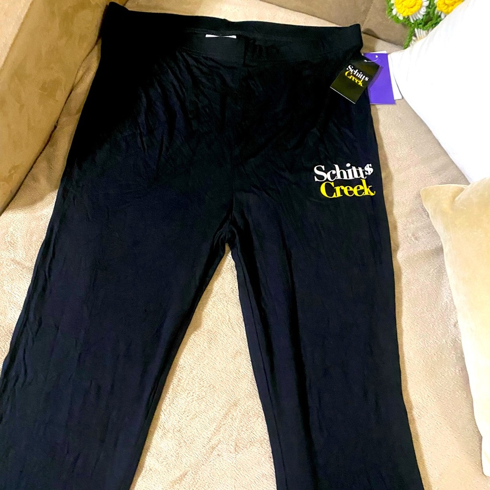 Netflix Schit’s Creek Lounge Pants NEW